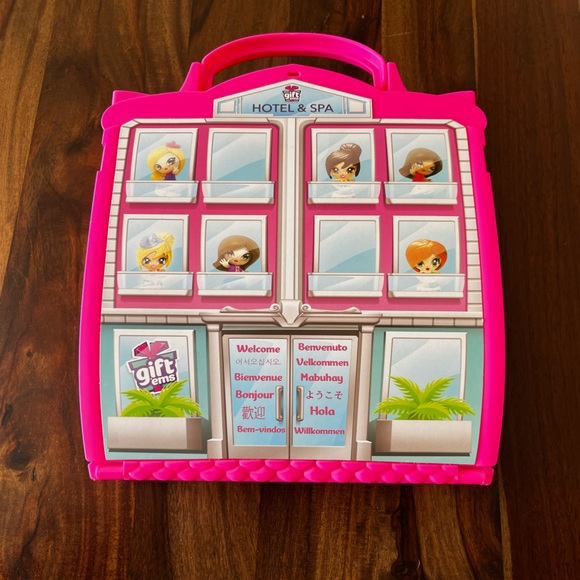 Gift ‘ems Hotel & Spa with 8 gift ‘email and boxes - Picture 4 of 15